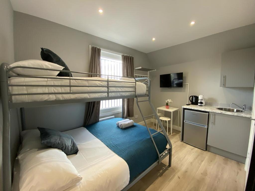 Apartamento Holloway Suites - Next To Emirates Stadium - Private Bathroom - Shared Kitchen Londres